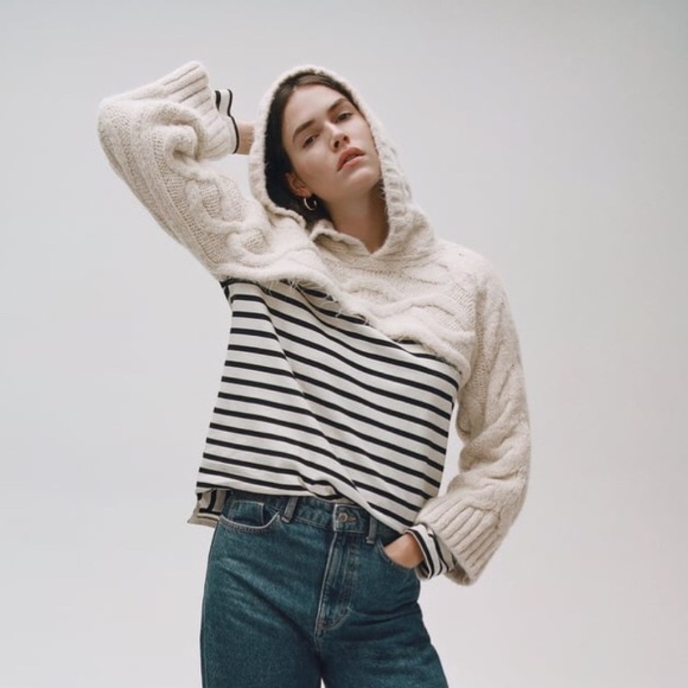 Zara hooded sweater   NWT